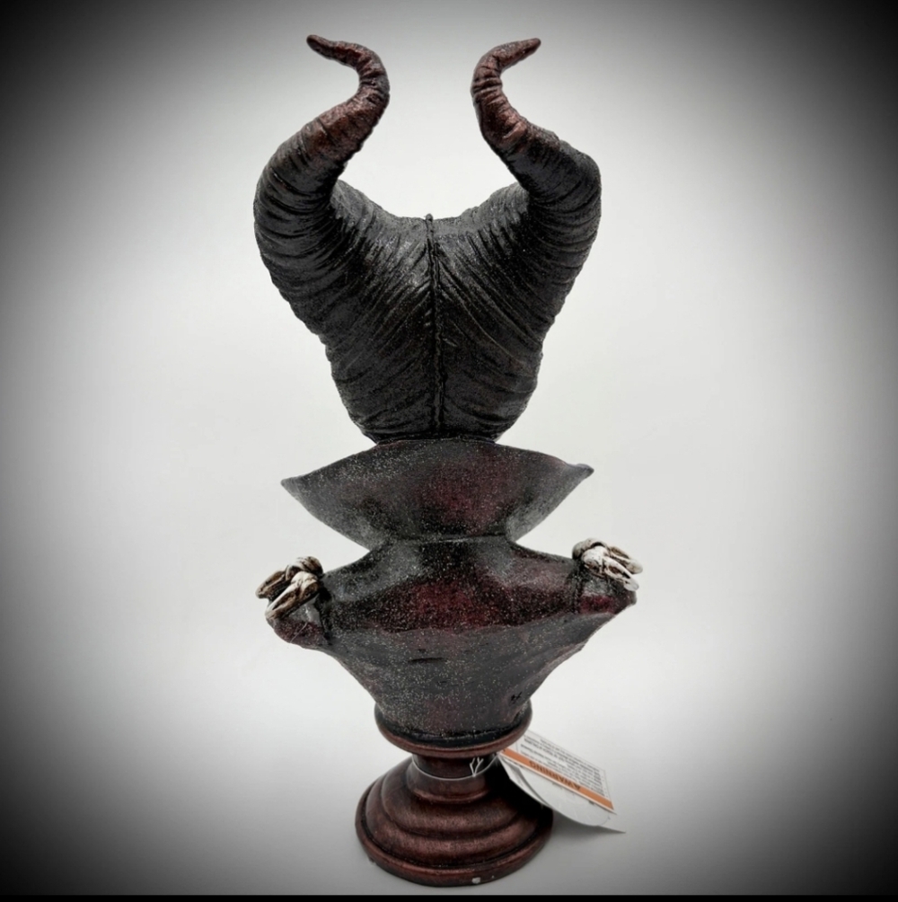 Disney Villain Maleficent Style Evil Queen Light Up Bust Halloween Statue Decor - Picture 4 of 8